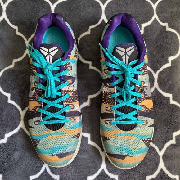 Nike Kobe 11 EM “Pop Art” - Picture 3 of 8